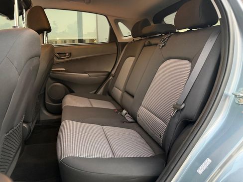 Used 2021 Hyundai Kona SE image 15