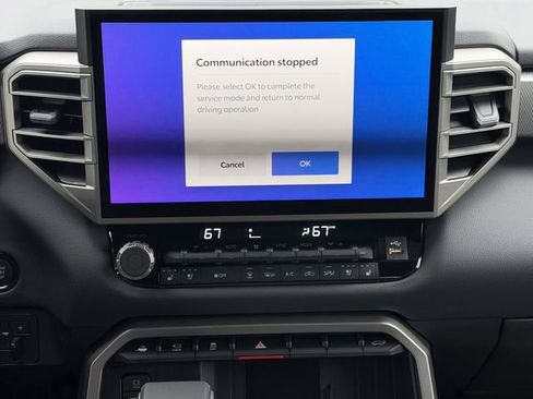 New 2026 Toyota Tundra Limited AWD/4WD image 17