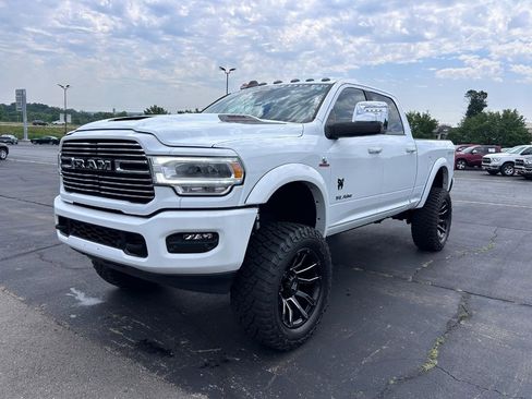 Used 2024 RAM 2500 Laramie w/ Sport Appearance Package AWD/4WD image 7