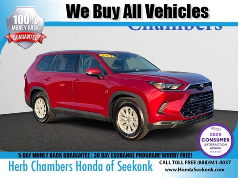 Used 2024 Toyota Grand Highlander XLE image 1