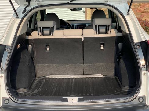 Used 2018 Honda HR-V LX image 16