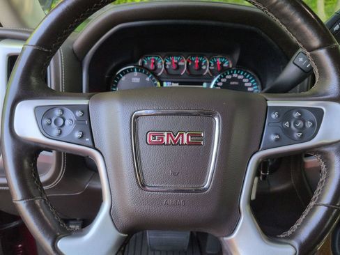 Used 2018 GMC Sierra 1500 SLT AWD/4WD image 25