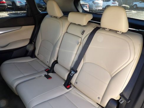 Used 2020 INFINITI QX50 Luxe w/ Navigation Package image 23