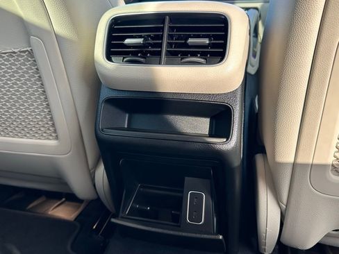 Used 2022 Mercedes-Benz GLE 350 4MATIC image 27