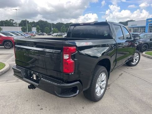 Used 2024 Chevrolet Silverado 1500 Custom AWD/4WD image 7