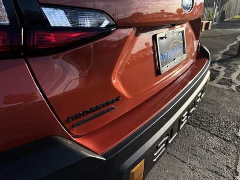 Used 2025 Subaru Crosstrek 2.5i Wilderness AWD/4WD image 30