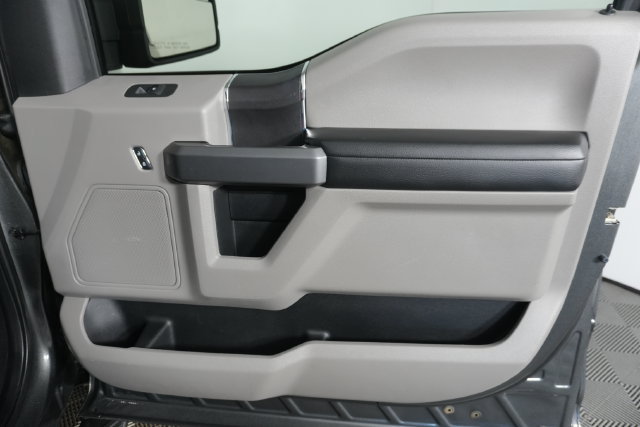 Used 2018 Ford F150 XLT AWD/4WD image 31