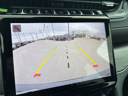 New 2025 Jeep Grand Cherokee L Limited image 21