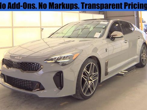 Used 2022 Kia Stinger GT1 RWD image 1