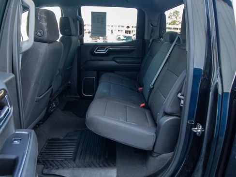 Used 2024 Chevrolet Silverado 1500 LT AWD/4WD image 24