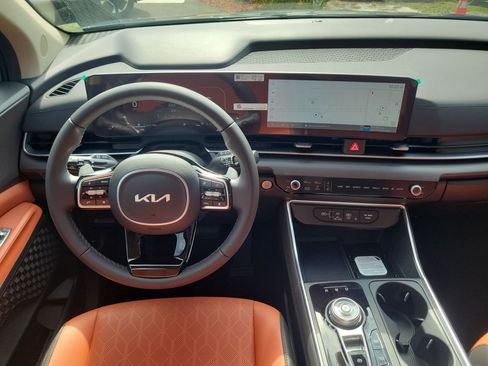 New 2026 Kia Carnival Hybrid FWD image 19