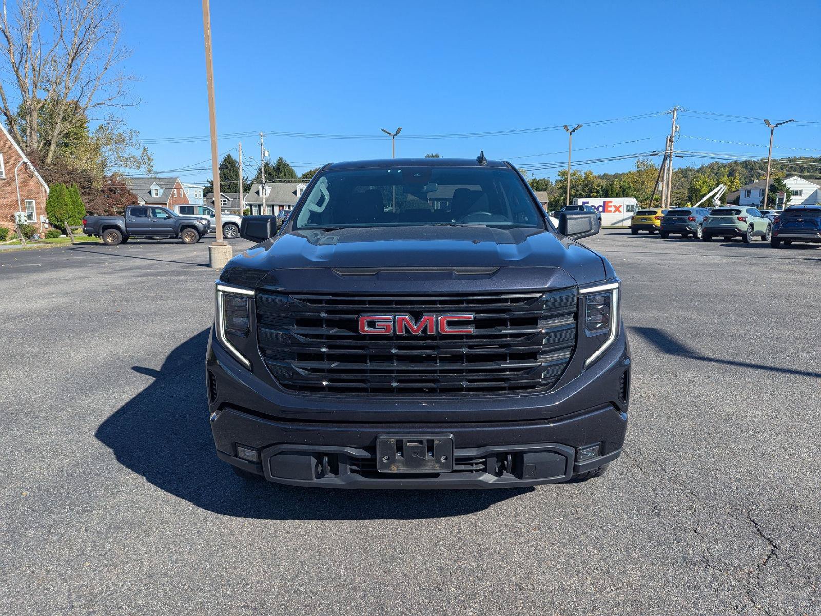 Used 2025 GMC Sierra 1500 Elevation AWD/4WD image 2