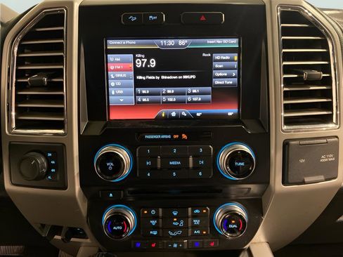 Used 2015 Ford F150 Lariat w/ Equipment Group 502A Luxury image 13