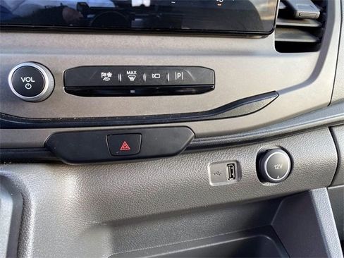 Used 2022 Ford Transit 350 XLT image 15