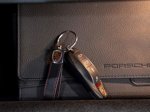 Used 2019 Porsche 718 Cayman GTS image 67