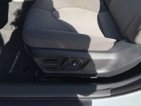 Used 2023 Toyota Camry LE w/ Convenience Package FWD image 10