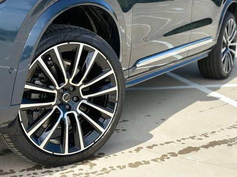 New 2026 Volvo XC90 B6 Plus w/ Protection Package Premier AWD/4WD image 10