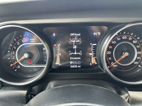 Used 2022 Jeep Wrangler Unlimited Sport AWD/4WD image 12