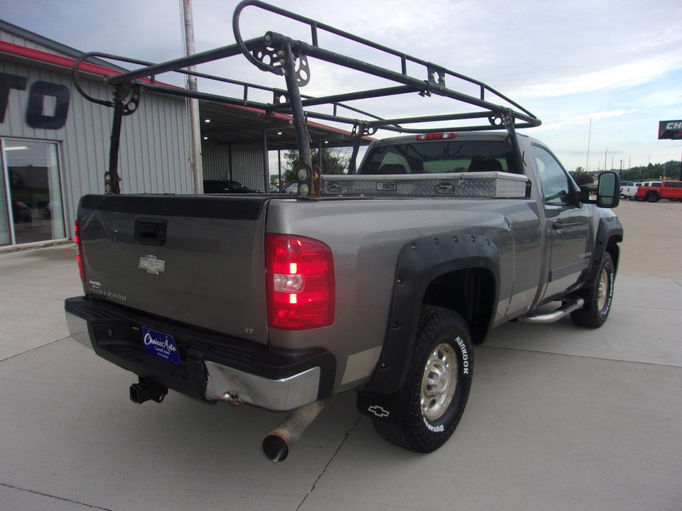 Used 2007 Chevrolet Silverado 2500 LT w/ Snow Plow Prep Package AWD/4WD image 4