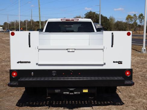 New 2025 GMC Sierra 3500 Pro w/ Convenience Package AWD/4WD image 6