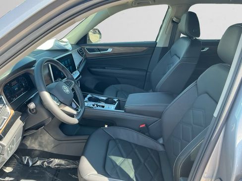 New 2026 Volkswagen Atlas SE AWD/4WD image 9