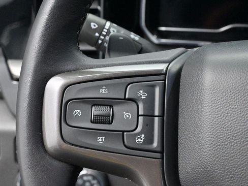 Used 2023 Chevrolet Silverado 1500 ZR2 w/ Technology Package AWD/4WD image 17