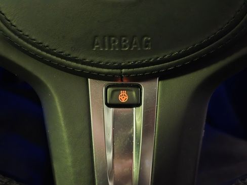 Used 2021 BMW 330i xDrive Sedan w/ M Sport Package image 20