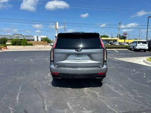 Used 2021 Cadillac Escalade Sport w/ Driver Assist Tech Package AWD/4WD image 7