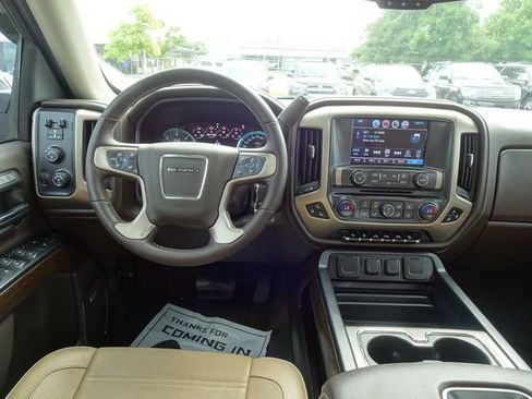 Used 2017 GMC Sierra 1500 Denali AWD/4WD image 21