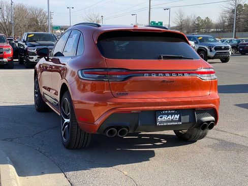 Used 2022 Porsche Macan Base image 5