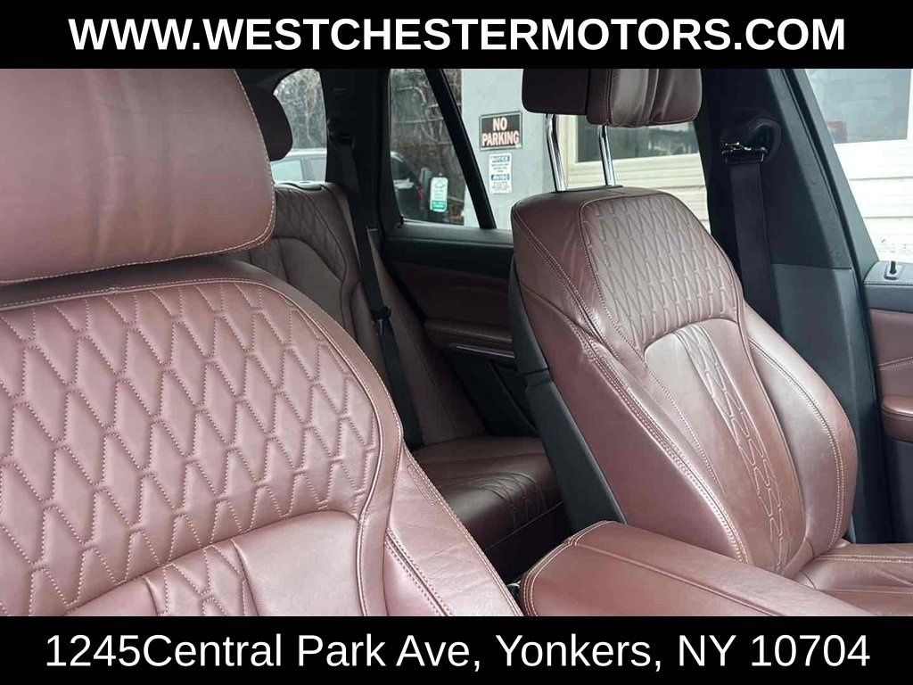 Used 2020 BMW X5 M50i w/ Premium Package AWD/4WD image 17