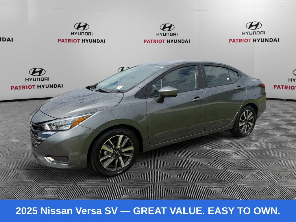 Used 2025 Nissan Versa SV FWD image 7