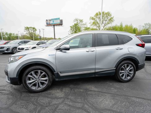 Used 2020 Honda CR-V Touring image 2