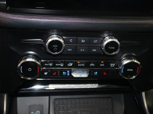 Used 2024 Ford F150 Raptor AWD/4WD image 52