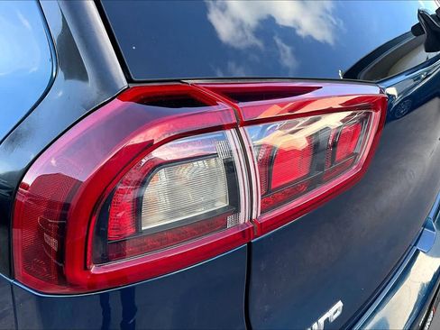 Used 2019 Kia Niro LX FWD image 27