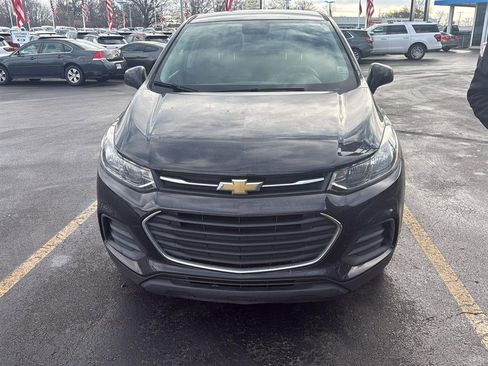 Used 2020 Chevrolet Trax LS w/ Tint and Cruise Package image 2