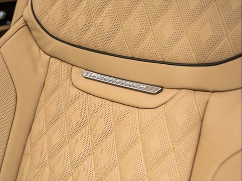 New 2025 Land Rover Range Rover Long Wheelbase Autobiography image 22