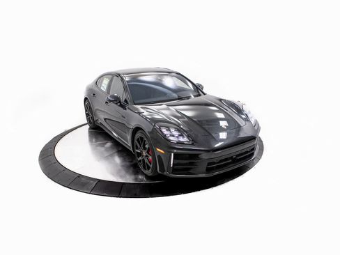 New 2026 Porsche Panamera 4S image 40