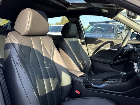 New 2025 Acura Integra A-Spec image 19