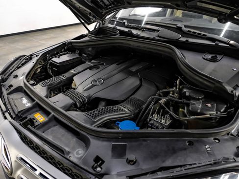 Used 2018 Mercedes-Benz GLS 450 4MATIC w/ Premium Package image 63