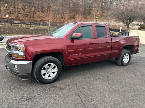 Used 2016 Chevrolet Silverado 1500 LT w/ All Star Edition AWD/4WD image 2
