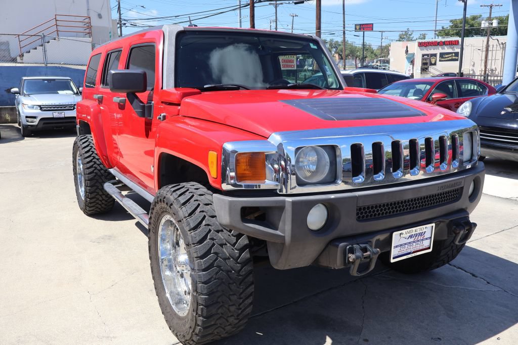 Used 2007 HUMMER H3 AWD/4WD image 1