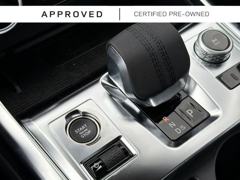 Used 2024 Jaguar XF R-Dynamic SE AWD/4WD image 16