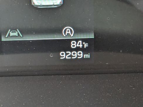 Certified 2025 Kia Soul LX w/ LX Technology Package image 31