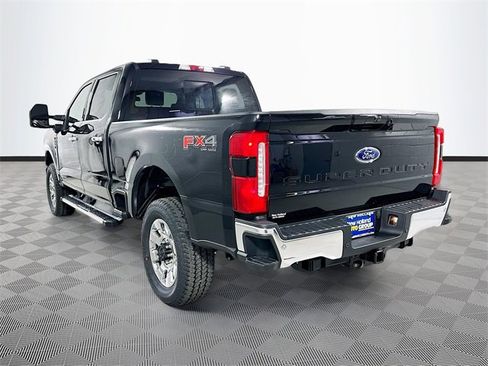 New 2026 Ford F250 Lariat w/ Lariat Premium Package image 9