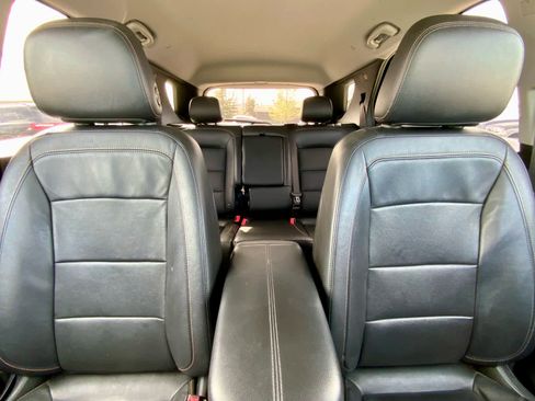 Used 2020 Chevrolet Equinox Premier w/ Premier Redline Edition image 29