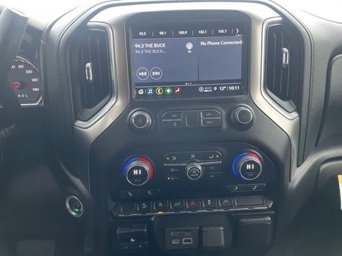 Used 2021 Chevrolet Silverado 1500 LT image 24