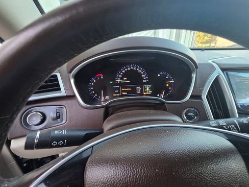 Used 2016 Cadillac SRX Performance w/ Driver Awareness Package FWD image 16