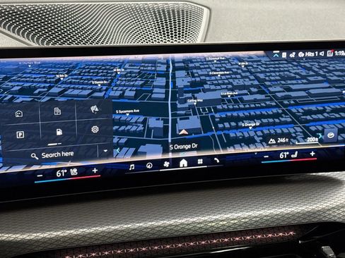 New 2026 BMW 330i Sedan w/ Premium Package image 23