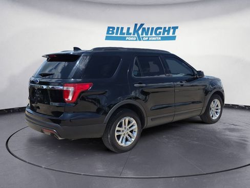 Used 2016 Ford Explorer FWD image 5